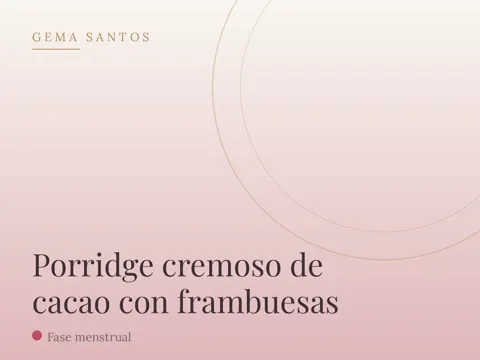 Porridge cremoso de cacao con frambuesas